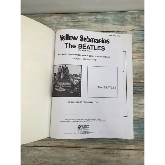 YELLOW SUBMARINE SONG BOOK THE BEATLES( PIANO VOCAL GUITAR) HAL LEONARD ALBUM - Picture 4 of 7